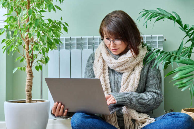 Understanding Heat Pumps and Furnaces. Which is Right for You? Understanding Heat Pumps and Furnaces. Which is Right for You?