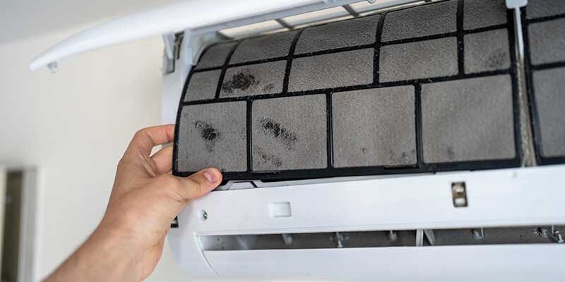 Early-Signs-of-Mold-in-Air-Conditioners Early Signs of Mold in Air Conditioners